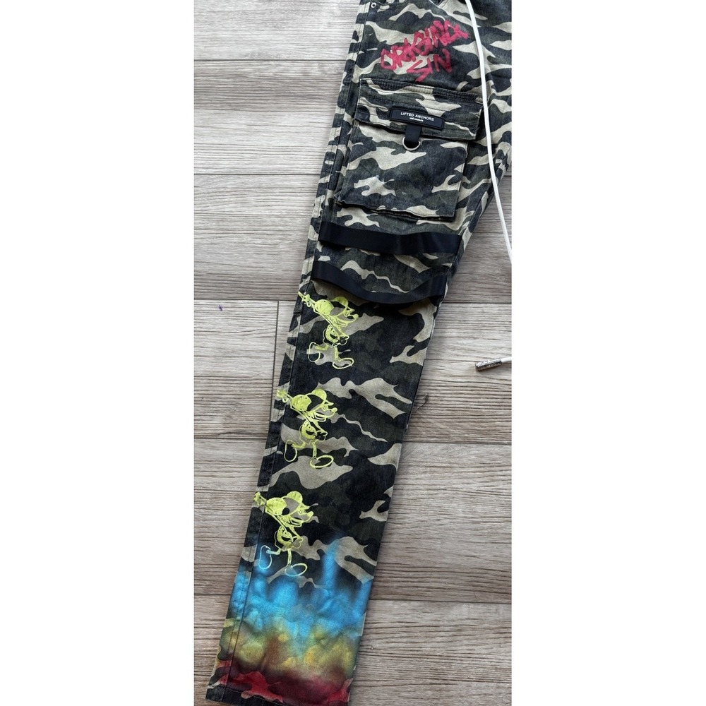 Lifted Anchors Custom Graphic Camo Cargo Men's Pants Size 34 Streetwear LA - Picture 3 of 15